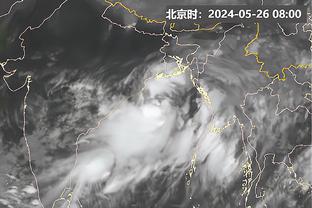 被老詹造麻了！锡安半场4中4得9分2板3助 连被詹姆斯造进攻犯规